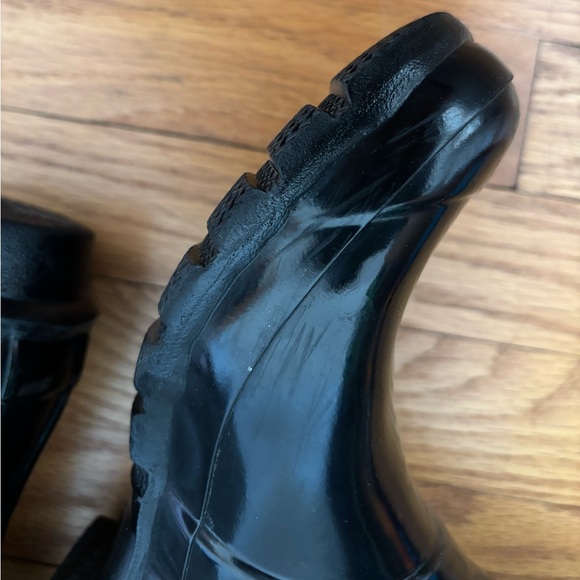 Hunter Women’s Glossy Black Short Size Boots~Size 8/F-7/M~W23700~EUC - Picture 11 of 16